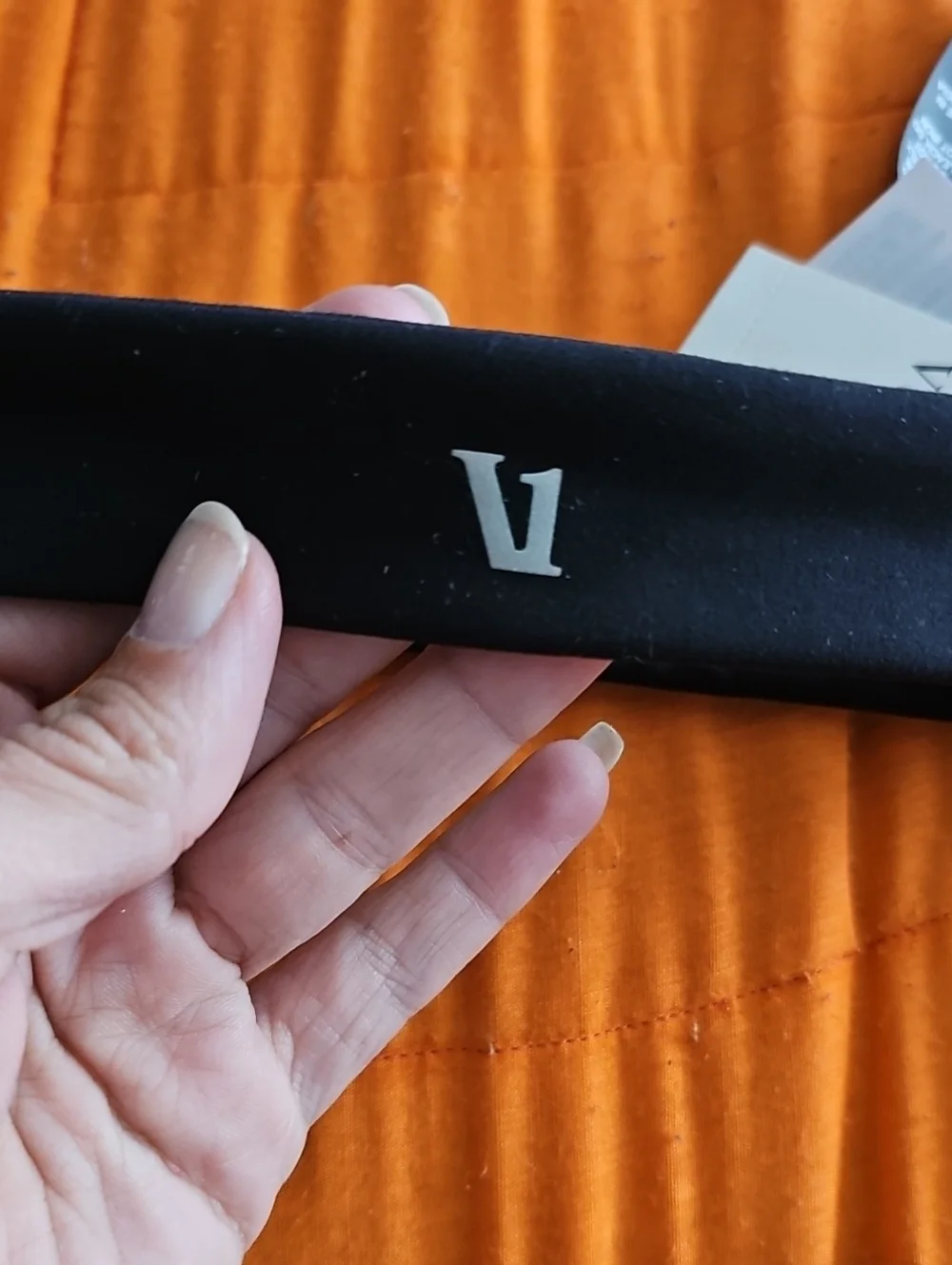 Vuori Volley Headband, Nwts, Black!! Sz O/S, Black And Silver